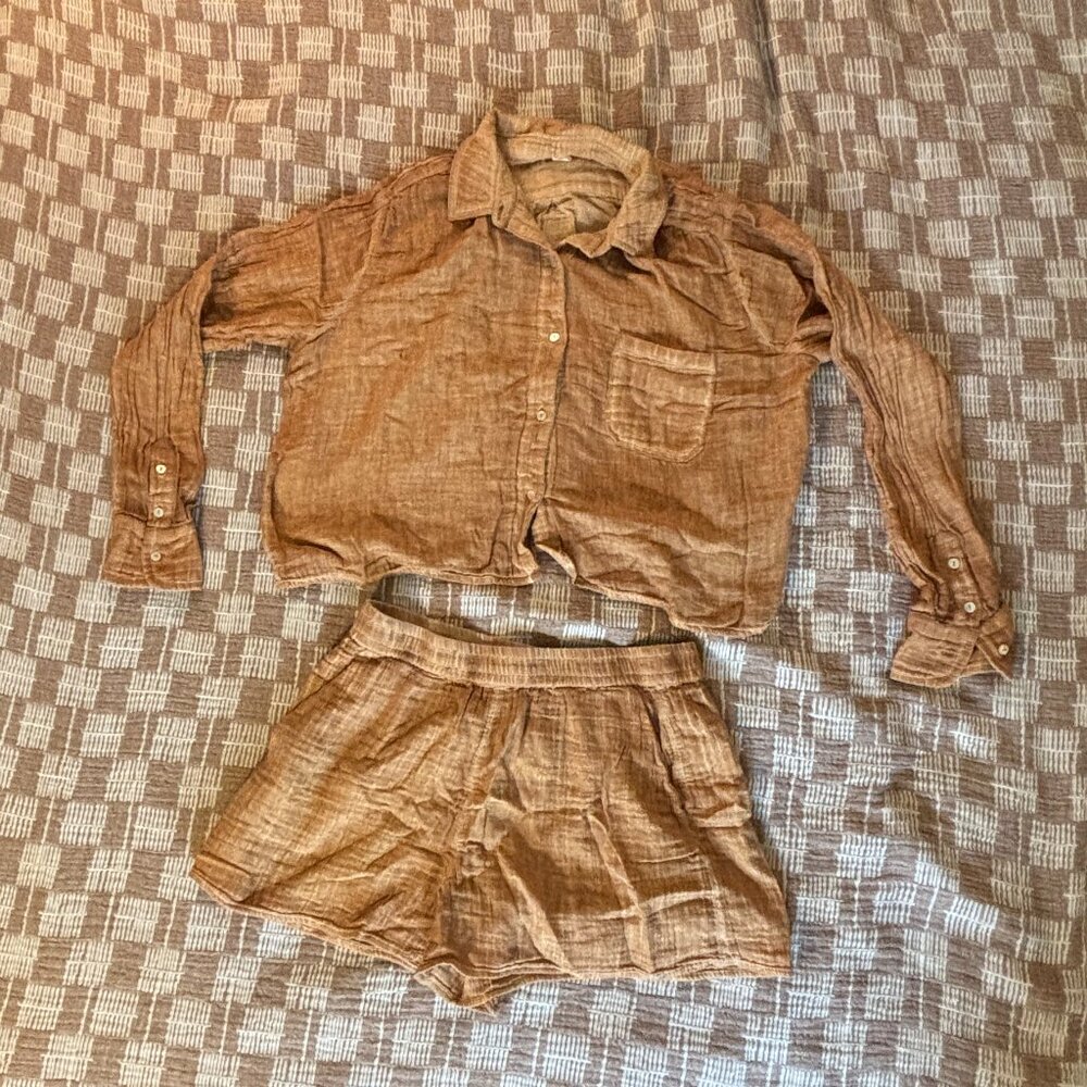 Daily Practice Lounge Set - Picture 3 of 3